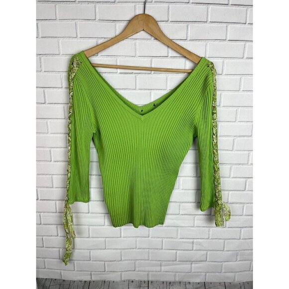Green Knit Sweater laced floral fabric on arms thick Warm Soft Women's Medium - Picture 1 of 12